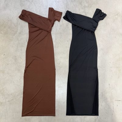 Vestido un solo hombro plisado diagonal