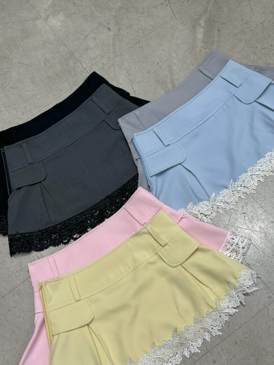 Pollera plisada con puntilla de crep - Imagen 2