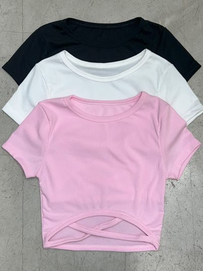 Remera crop tee manga corta coyareta cruzada