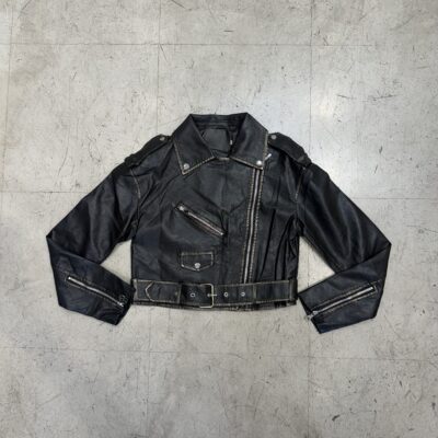 Campera de Cuero detalles gastado